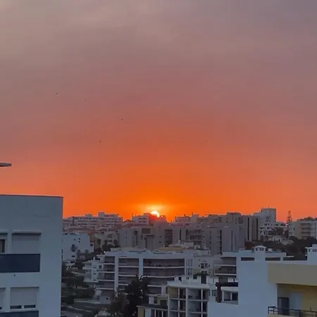 Azul No Coracao Da Da Rocha Portimao